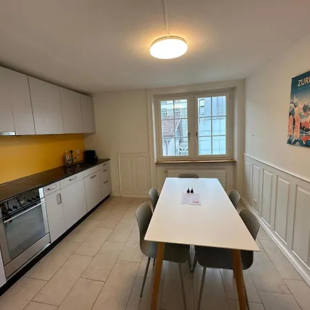 Apartment Zh Brecht 3 - Limmatquai Hitrental