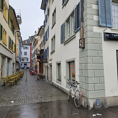 Zh Brecht 3 - Limmatquai Hitrental *